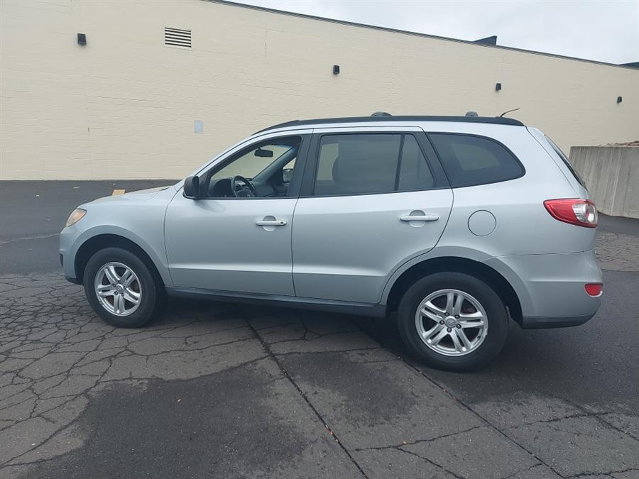 2010 Hyundai Santa Fe AWD 4dr I4 Auto GLS, available for sale in West Hartford, Connecticut | Chadrad Motors llc. West Hartford, Connecticut 2010 Hyundai Santa Fe AWD 4dr I4 Auto GLS, available for sale in West Hartford, Connecticut | Chadrad Motors llc. West Hartford, Connecticut