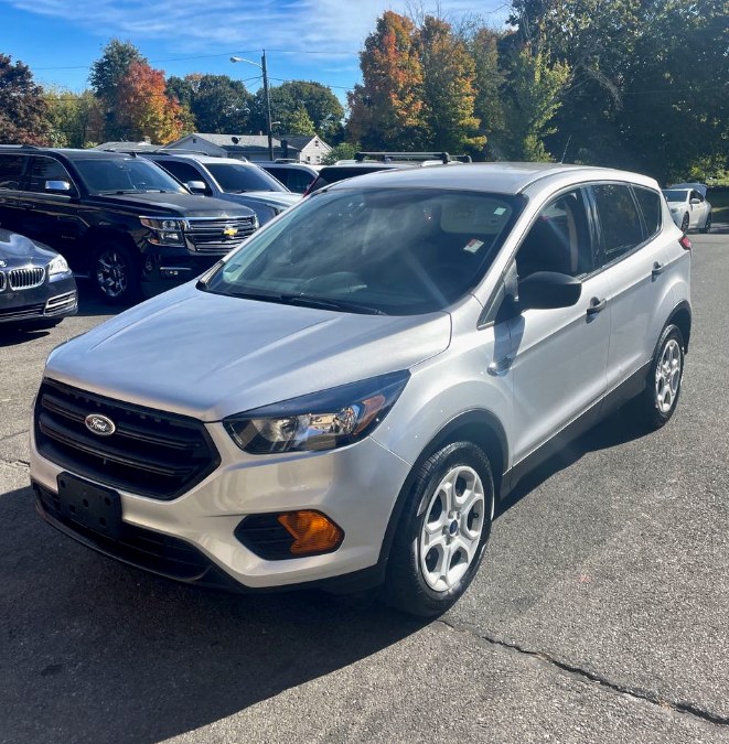 2018 Ford Escape S photo 4