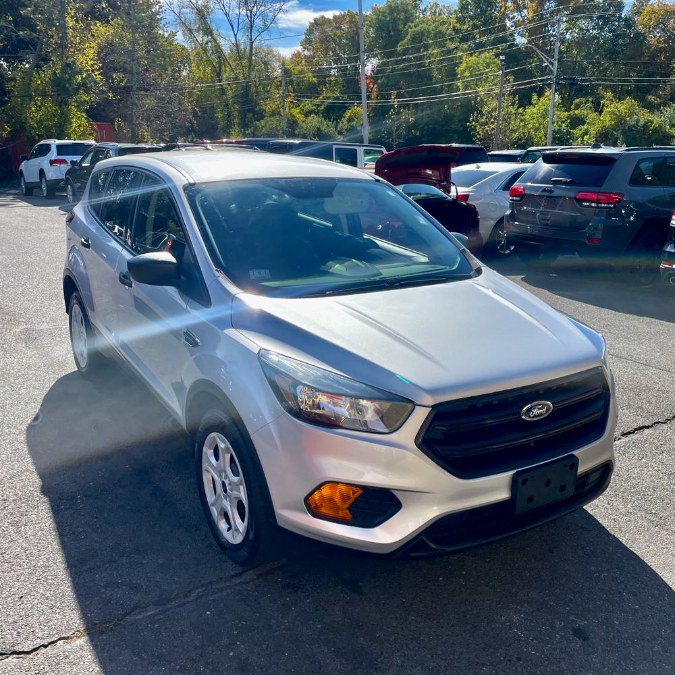 2018 Ford Escape S photo 2
