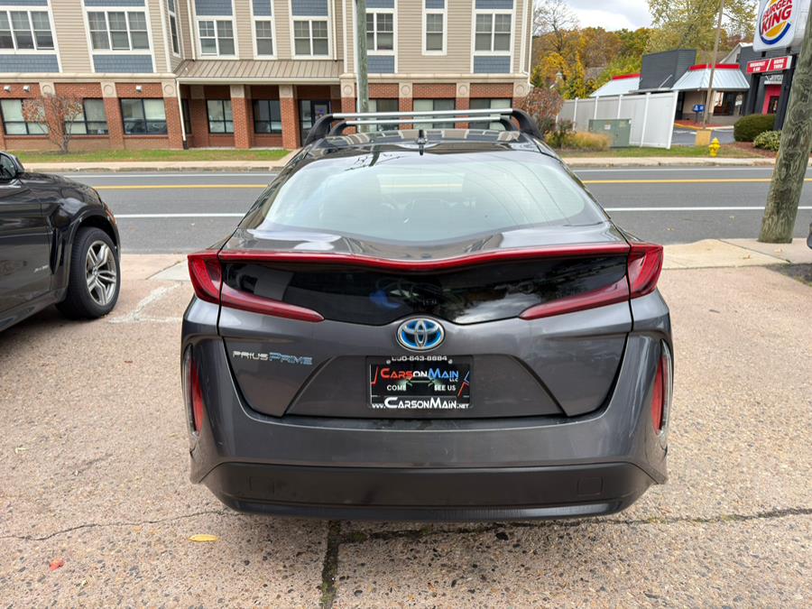2017 Toyota Prius Prime Premium photo 3