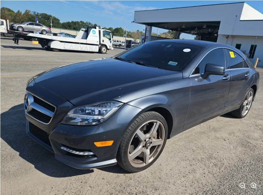 Used 2013 Mercedes-Benz CLS-Class in Hicksville, New York | REGAL AUTOHAUS Auto Service and Sales. Hicksville, New York