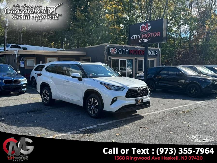 Used 2020 Toyota Highlander in Haskell, New Jersey | City Motor Group Inc.. Haskell, New Jersey