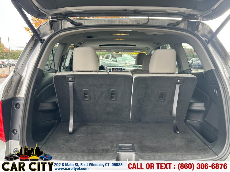 2017 Honda Pilot EX-L w/Navigation AWD, available for sale in East Windsor, Connecticut | Car City LLC. East Windsor, Connecticut 2017 Honda Pilot EX-L w/Navigation AWD, available for sale in East Windsor, Connecticut | Car City LLC. East Windsor, Connecticut