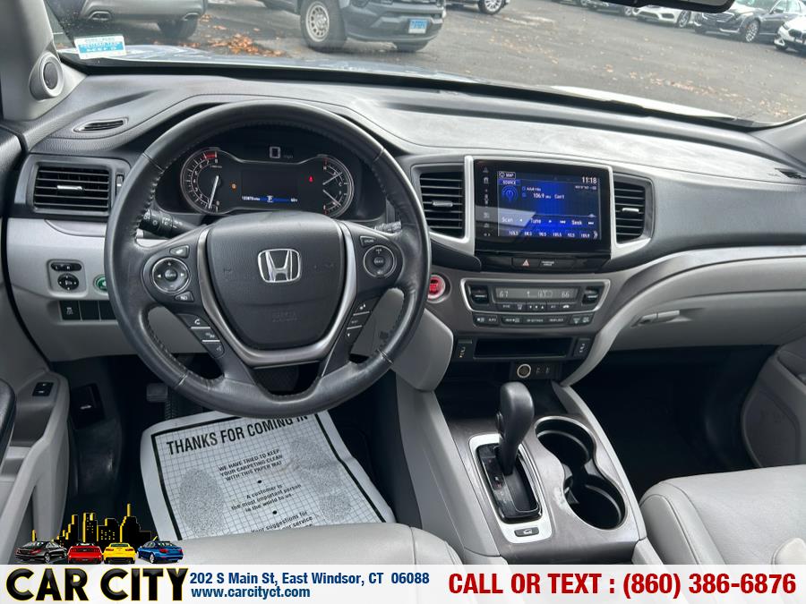 2017 Honda Pilot EX-L w/Navigation AWD, available for sale in East Windsor, Connecticut | Car City LLC. East Windsor, Connecticut 2017 Honda Pilot EX-L w/Navigation AWD, available for sale in East Windsor, Connecticut | Car City LLC. East Windsor, Connecticut