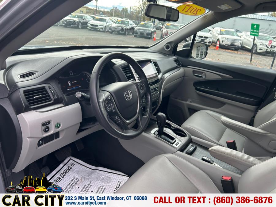 2017 Honda Pilot EX-L w/Navigation AWD, available for sale in East Windsor, Connecticut | Car City LLC. East Windsor, Connecticut 2017 Honda Pilot EX-L w/Navigation AWD, available for sale in East Windsor, Connecticut | Car City LLC. East Windsor, Connecticut