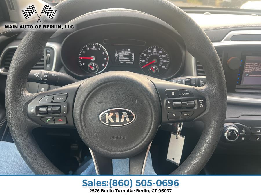 2017 Kia Sorento LX AWD, available for sale in Berlin, Connecticut | Main Auto of Berlin. Berlin, Connecticut 2017 Kia Sorento LX AWD, available for sale in Berlin, Connecticut | Main Auto of Berlin. Berlin, Connecticut