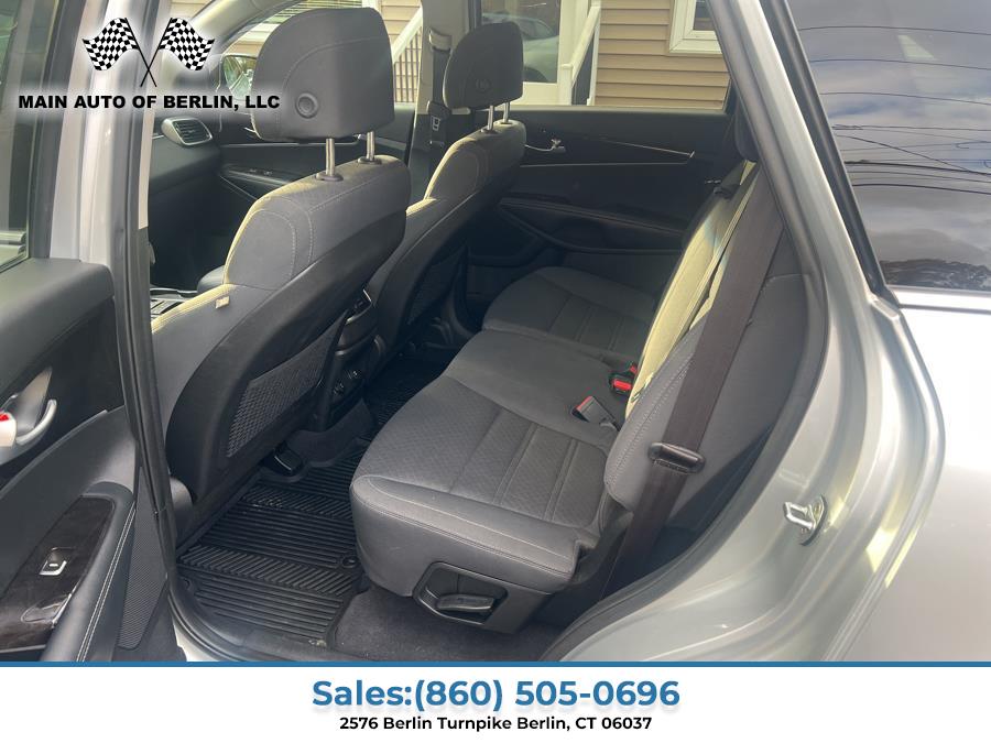 2017 Kia Sorento LX AWD, available for sale in Berlin, Connecticut | Main Auto of Berlin. Berlin, Connecticut 2017 Kia Sorento LX AWD, available for sale in Berlin, Connecticut | Main Auto of Berlin. Berlin, Connecticut