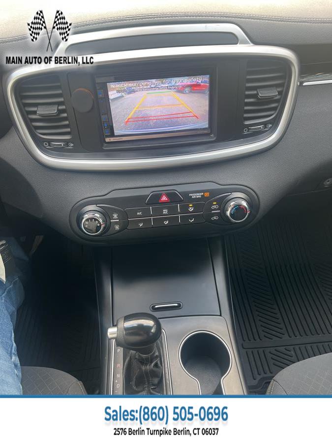 2017 Kia Sorento LX AWD, available for sale in Berlin, Connecticut | Main Auto of Berlin. Berlin, Connecticut 2017 Kia Sorento LX AWD, available for sale in Berlin, Connecticut | Main Auto of Berlin. Berlin, Connecticut