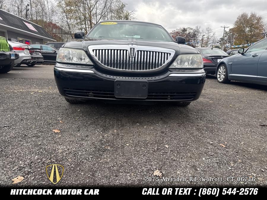 2011 Lincoln Town Car Signature, available for sale in Wolcott, Connecticut | Hitchcock Motor Car. Wolcott, Connecticut 2011 Lincoln Town Car Signature, available for sale in Wolcott, Connecticut | Hitchcock Motor Car. Wolcott, Connecticut