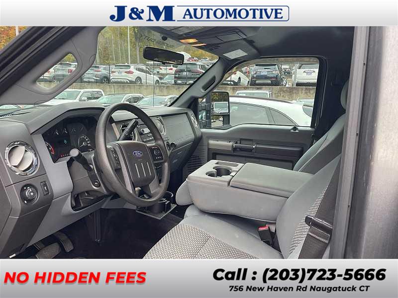 2012 Ford Super Duty F-250 Srw XLT, available for sale in Naugatuck, Connecticut | J&M Automotive Sls&Svc LLC. Naugatuck, Connecticut 2012 Ford Super Duty F-250 Srw XLT, available for sale in Naugatuck, Connecticut | J&M Automotive Sls&Svc LLC. Naugatuck, Connecticut