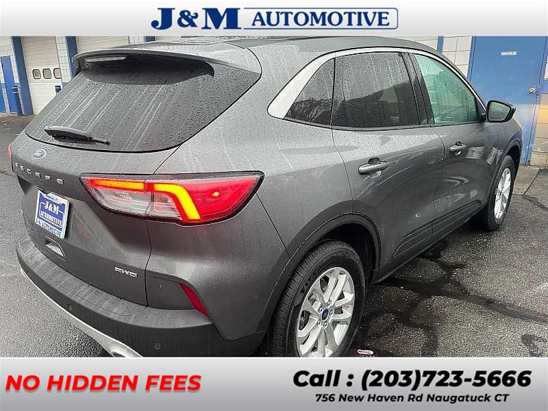 2021 Ford Escape SE, available for sale in Naugatuck, Connecticut | J&M Automotive Sls&Svc LLC. Naugatuck, Connecticut 2021 Ford Escape SE, available for sale in Naugatuck, Connecticut | J&M Automotive Sls&Svc LLC. Naugatuck, Connecticut