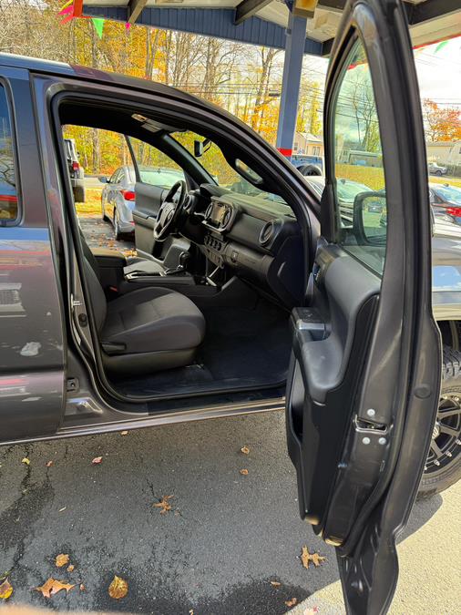 2017 Toyota Tacoma TRD Sport Double Cab 5'' Bed V6 4x4 MT (Natl), available for sale in Windsor Locks, Connecticut | JANNA MOTORS LLC. Windsor Locks, Connecticut 2017 Toyota Tacoma TRD Sport Double Cab 5'' Bed V6 4x4 MT (Natl), available for sale in Windsor Locks, Connecticut | JANNA MOTORS LLC. Windsor Locks, Connecticut