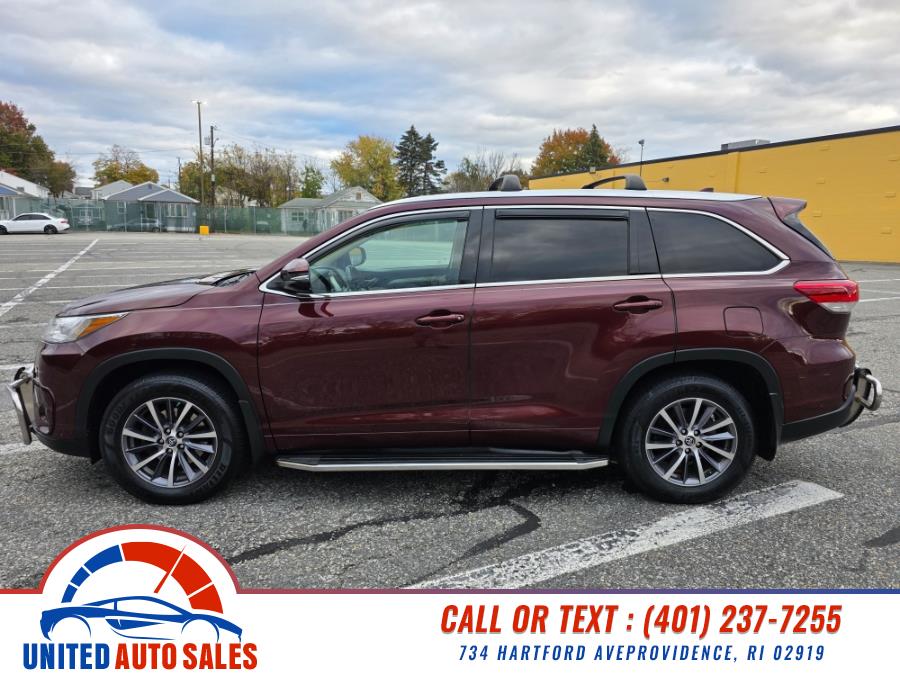 2017 Toyota Highlander XLE V6 AWD (Natl), available for sale in Providence, Rhode Island | United Auto Sales Inc. Providence, Rhode Island 2017 Toyota Highlander XLE V6 AWD (Natl), available for sale in Providence, Rhode Island | United Auto Sales Inc. Providence, Rhode Island