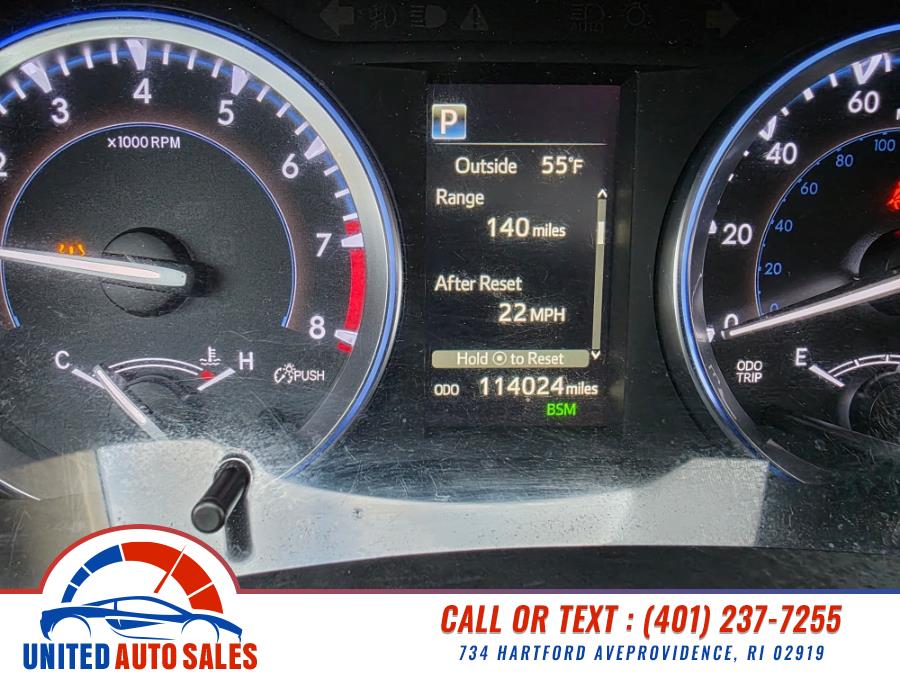 2017 Toyota Highlander XLE V6 AWD (Natl), available for sale in Providence, Rhode Island | United Auto Sales Inc. Providence, Rhode Island 2017 Toyota Highlander XLE V6 AWD (Natl), available for sale in Providence, Rhode Island | United Auto Sales Inc. Providence, Rhode Island