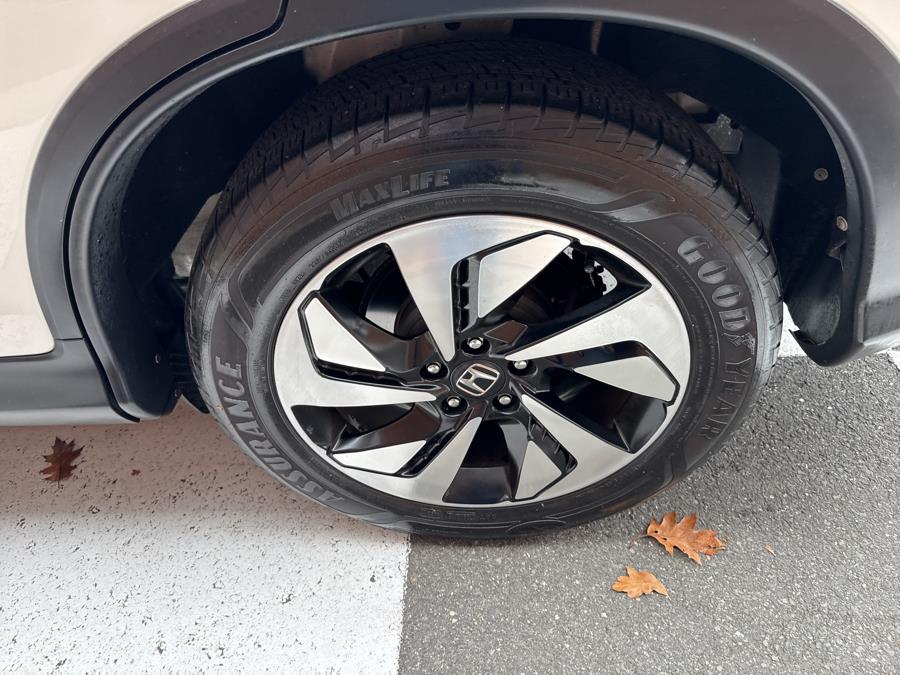 2016 Honda CR-V AWD 5dr Touring, available for sale in Waterbury, Connecticut | National Auto Brokers, Inc.. Waterbury, Connecticut 2016 Honda CR-V AWD 5dr Touring, available for sale in Waterbury, Connecticut | National Auto Brokers, Inc.. Waterbury, Connecticut