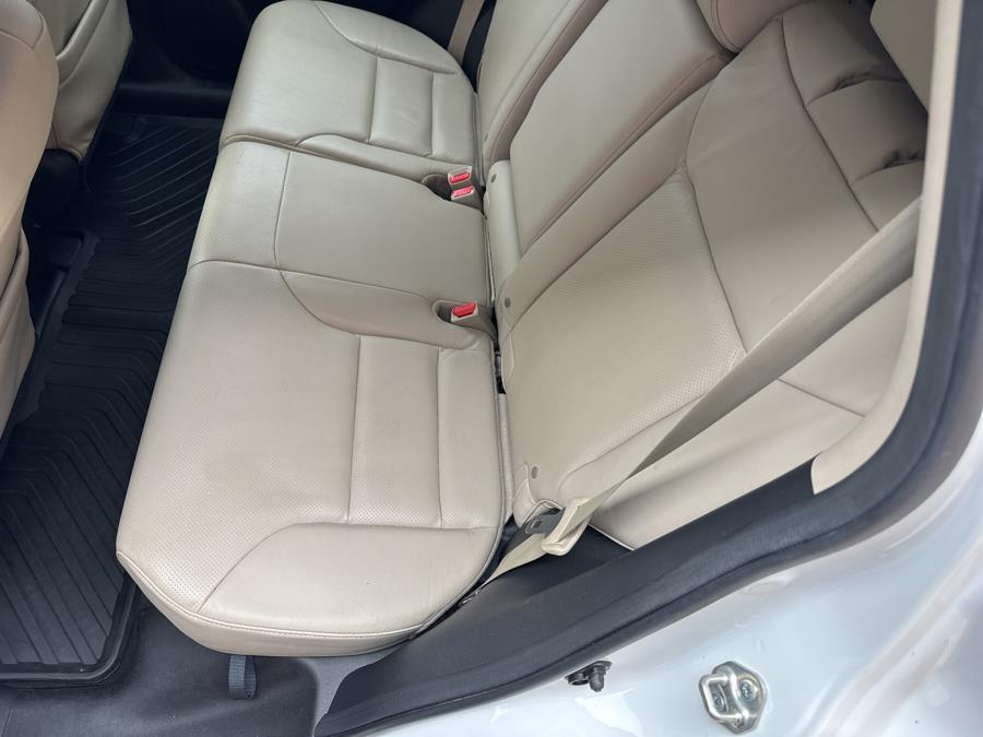 2016 Honda CR-V AWD 5dr Touring, available for sale in Waterbury, Connecticut | National Auto Brokers, Inc.. Waterbury, Connecticut 2016 Honda CR-V AWD 5dr Touring, available for sale in Waterbury, Connecticut | National Auto Brokers, Inc.. Waterbury, Connecticut