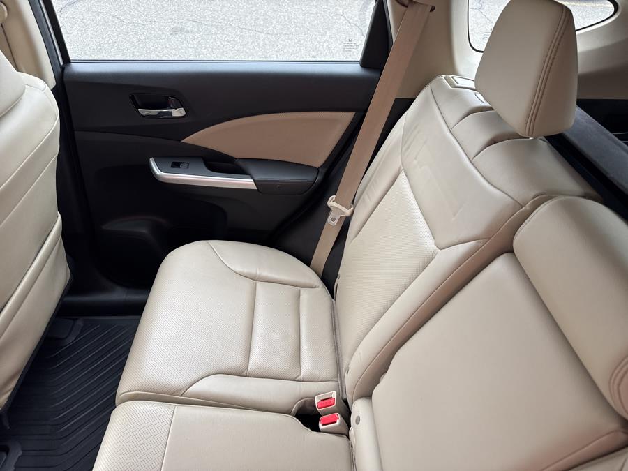 2016 Honda CR-V AWD 5dr Touring, available for sale in Waterbury, Connecticut | National Auto Brokers, Inc.. Waterbury, Connecticut 2016 Honda CR-V AWD 5dr Touring, available for sale in Waterbury, Connecticut | National Auto Brokers, Inc.. Waterbury, Connecticut