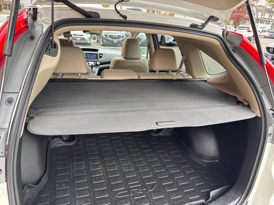 2016 Honda CR-V AWD 5dr Touring, available for sale in Waterbury, Connecticut | National Auto Brokers, Inc.. Waterbury, Connecticut 2016 Honda CR-V AWD 5dr Touring, available for sale in Waterbury, Connecticut | National Auto Brokers, Inc.. Waterbury, Connecticut