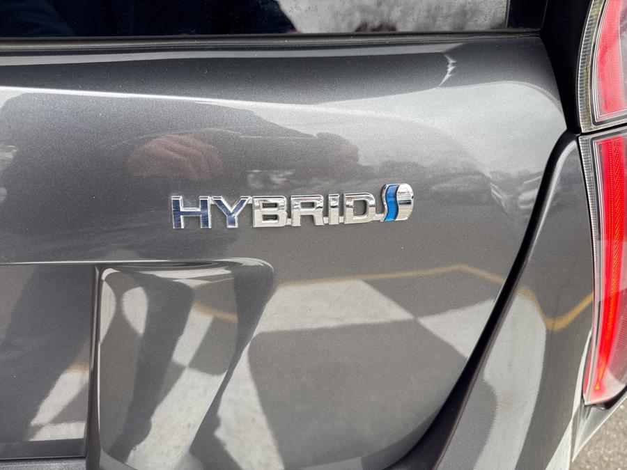 2017 Toyota Prius Four Touring, available for sale in Waterbury, Connecticut | National Auto Brokers, Inc.. Waterbury, Connecticut 2017 Toyota Prius Four Touring, available for sale in Waterbury, Connecticut | National Auto Brokers, Inc.. Waterbury, Connecticut