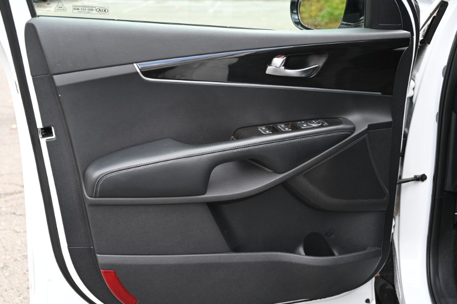 2019 Kia Sorento LX AWD, available for sale in Waterbury, Connecticut | Highline Car Connection. Waterbury, Connecticut 2019 Kia Sorento LX AWD, available for sale in Waterbury, Connecticut | Highline Car Connection. Waterbury, Connecticut