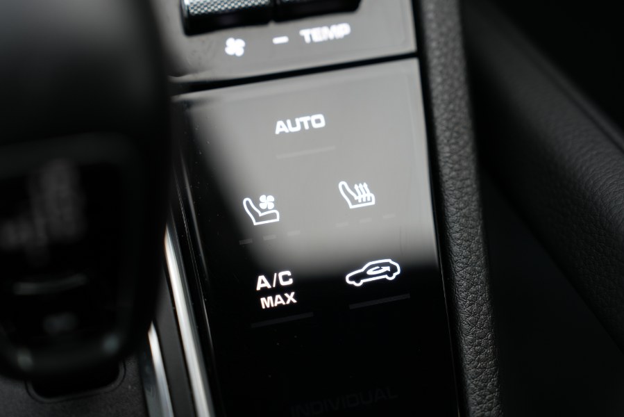 2020 Porsche Cayenne S Coupe AWD, available for sale in Waterbury, Connecticut | Highline Car Connection. Waterbury, Connecticut 2020 Porsche Cayenne S Coupe AWD, available for sale in Waterbury, Connecticut | Highline Car Connection. Waterbury, Connecticut