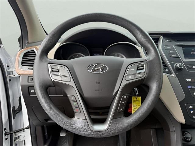 2016 Hyundai Santa Fe Sport 2.4 Base, available for sale in Stratford, Connecticut | Wiz Leasing Inc. Stratford, Connecticut 2016 Hyundai Santa Fe Sport 2.4 Base, available for sale in Stratford, Connecticut | Wiz Leasing Inc. Stratford, Connecticut