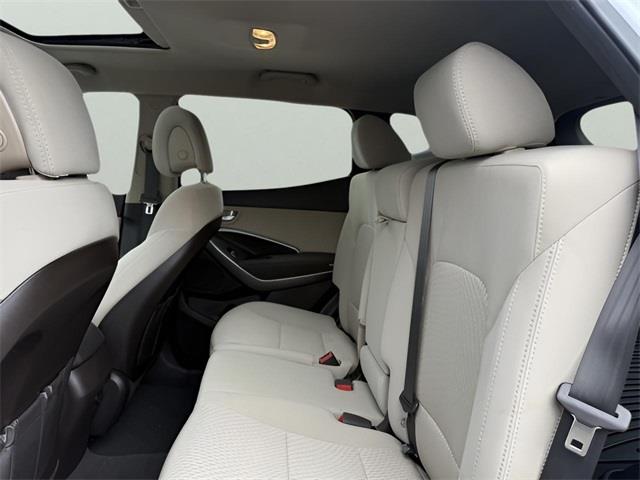 2016 Hyundai Santa Fe Sport 2.4 Base, available for sale in Stratford, Connecticut | Wiz Leasing Inc. Stratford, Connecticut 2016 Hyundai Santa Fe Sport 2.4 Base, available for sale in Stratford, Connecticut | Wiz Leasing Inc. Stratford, Connecticut