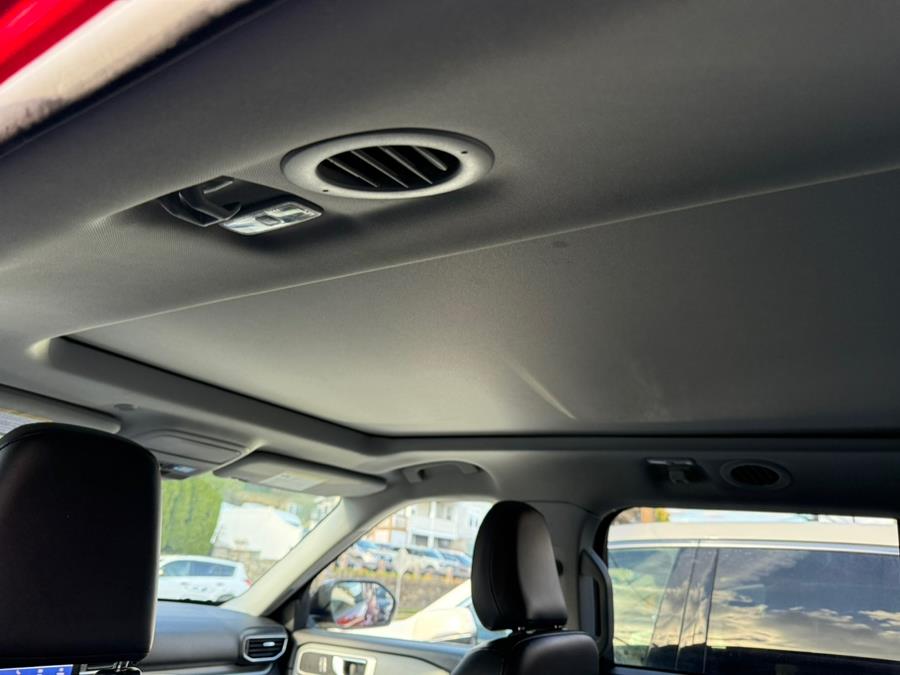 2022 Ford Explorer XLT 4WD, available for sale in Port Chester, New York | JC Lopez Auto Sales Corp. Port Chester, New York 2022 Ford Explorer XLT 4WD, available for sale in Port Chester, New York | JC Lopez Auto Sales Corp. Port Chester, New York