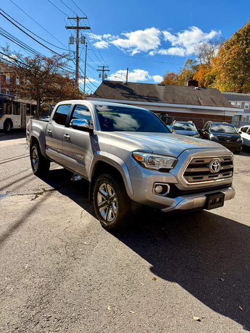 Used 2016 Toyota Tacoma in Shelton, Connecticut | Center Motorsports LLC. Shelton, Connecticut