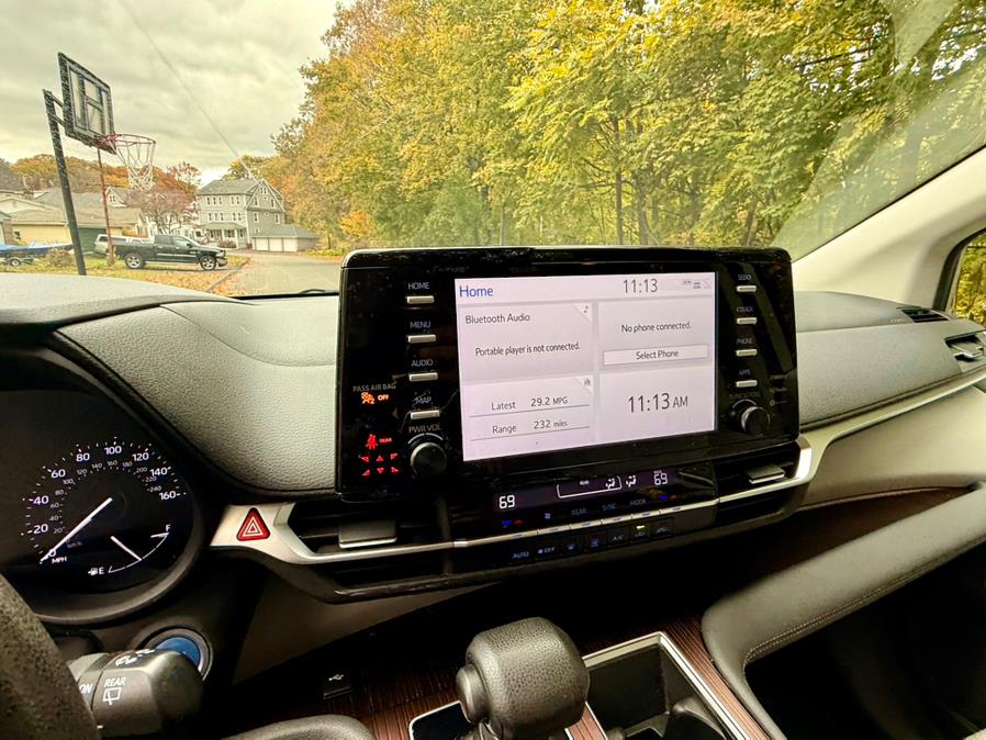 2022 Toyota Sienna LE AWD 8-Passenger (Natl), available for sale in Shelton, Connecticut | Center Motorsports LLC. Shelton, Connecticut 2022 Toyota Sienna LE AWD 8-Passenger (Natl), available for sale in Shelton, Connecticut | Center Motorsports LLC. Shelton, Connecticut