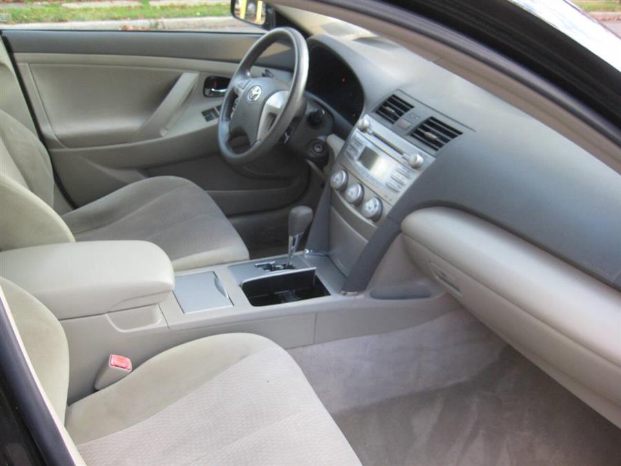 2010 Toyota Camry LE 4dr Sedan 6A, available for sale in Massapequa, New York | Rite Choice Auto Inc.. Massapequa, New York 2010 Toyota Camry LE 4dr Sedan 6A, available for sale in Massapequa, New York | Rite Choice Auto Inc.. Massapequa, New York