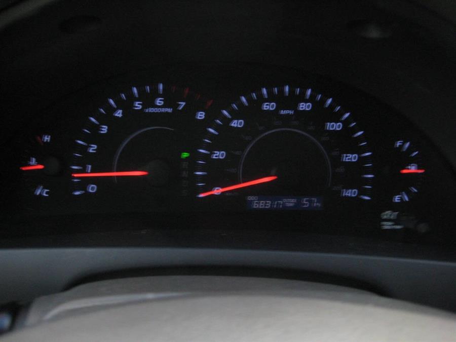 2010 Toyota Camry LE 4dr Sedan 6A, available for sale in Massapequa, New York | Rite Choice Auto Inc.. Massapequa, New York 2010 Toyota Camry LE 4dr Sedan 6A, available for sale in Massapequa, New York | Rite Choice Auto Inc.. Massapequa, New York