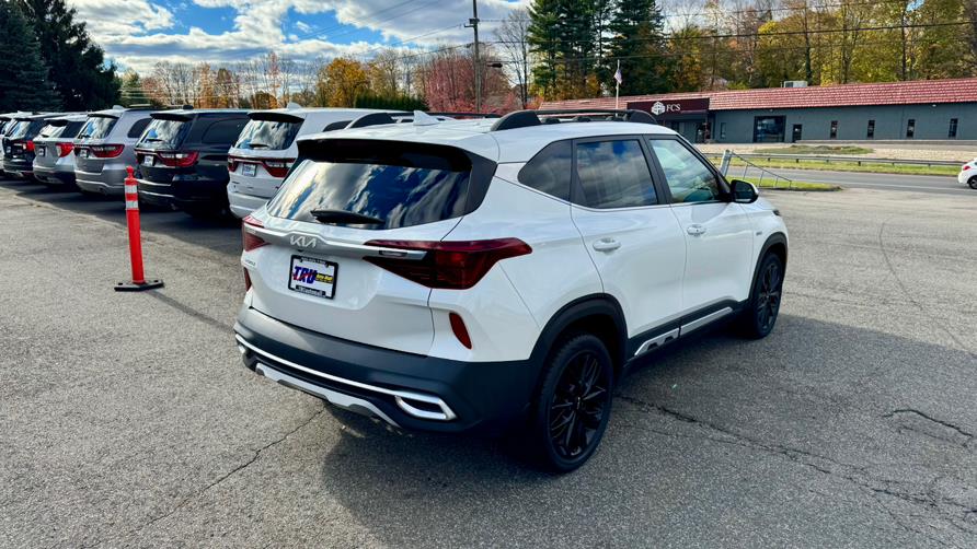 2022 Kia Seltos Nightfall DCT AWD, available for sale in Berlin, Connecticut | Tru Auto Mall. Berlin, Connecticut 2022 Kia Seltos Nightfall DCT AWD, available for sale in Berlin, Connecticut | Tru Auto Mall. Berlin, Connecticut