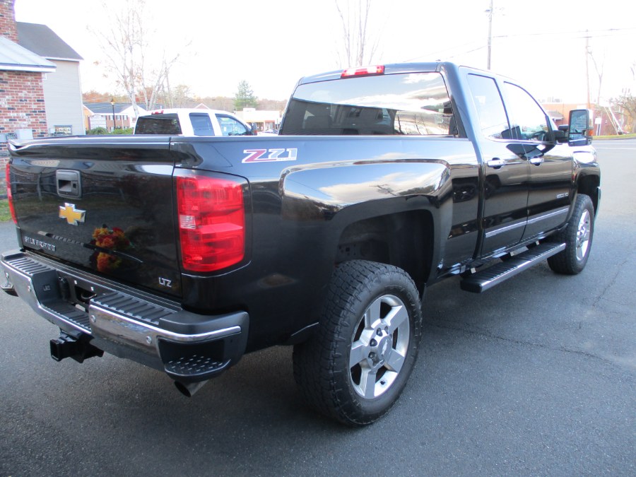 2016 Chevrolet Silverado 2500HD LTZ photo 4