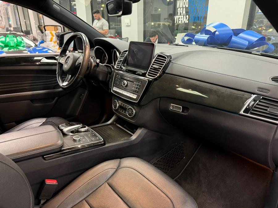 2017 Mercedes-Benz GLE AMG GLE 43 4MATIC Coupe, available for sale in Inwood, New York | 5 Towns Drive. Inwood, New York 2017 Mercedes-Benz GLE AMG GLE 43 4MATIC Coupe, available for sale in Inwood, New York | 5 Towns Drive. Inwood, New York