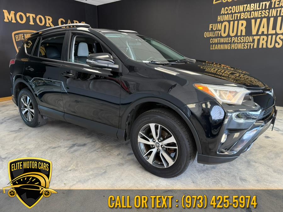 2017 Toyota RAV4 XLE photo 3