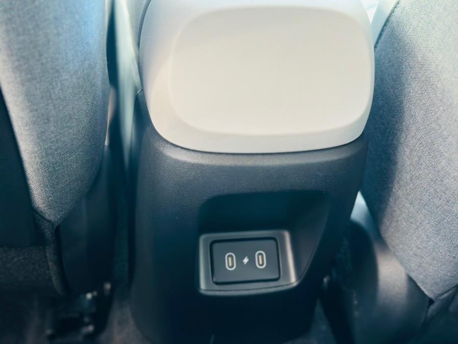 2025 Hyundai Elantra Limited IVT, available for sale in Irvington, New Jersey | Elis Motors Corp. Irvington, New Jersey 2025 Hyundai Elantra Limited IVT, available for sale in Irvington, New Jersey | Elis Motors Corp. Irvington, New Jersey