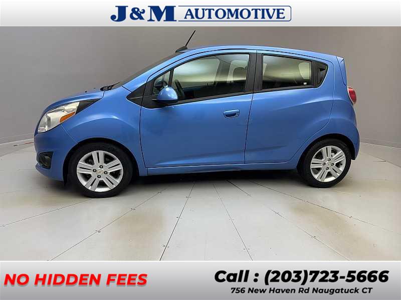 2015 Chevrolet Spark LT photo 2