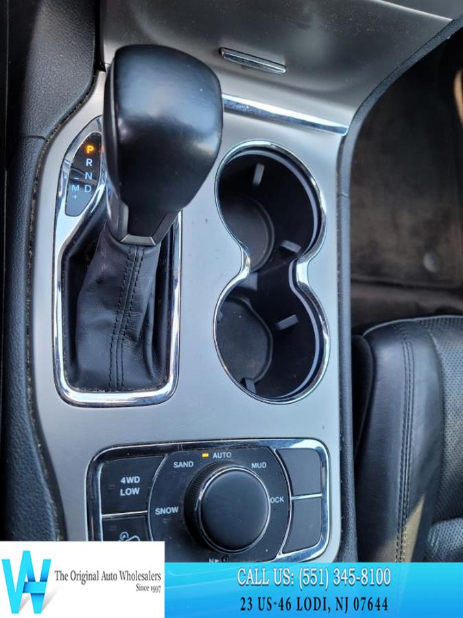 2018 Jeep Grand Cherokee Limited 4x4, available for sale in Lodi, New Jersey | AW Auto & Truck Wholesalers, Inc. Lodi, New Jersey 2018 Jeep Grand Cherokee Limited 4x4, available for sale in Lodi, New Jersey | AW Auto & Truck Wholesalers, Inc. Lodi, New Jersey