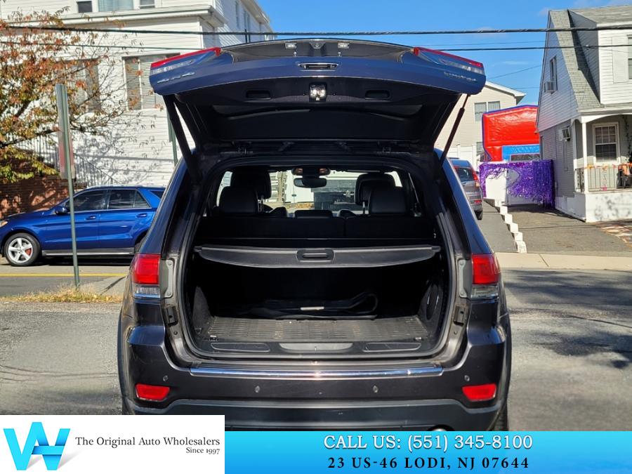2018 Jeep Grand Cherokee Limited 4x4, available for sale in Lodi, New Jersey | AW Auto & Truck Wholesalers, Inc. Lodi, New Jersey 2018 Jeep Grand Cherokee Limited 4x4, available for sale in Lodi, New Jersey | AW Auto & Truck Wholesalers, Inc. Lodi, New Jersey