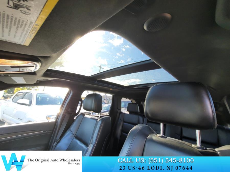 2018 Jeep Grand Cherokee Limited 4x4, available for sale in Lodi, New Jersey | AW Auto & Truck Wholesalers, Inc. Lodi, New Jersey 2018 Jeep Grand Cherokee Limited 4x4, available for sale in Lodi, New Jersey | AW Auto & Truck Wholesalers, Inc. Lodi, New Jersey