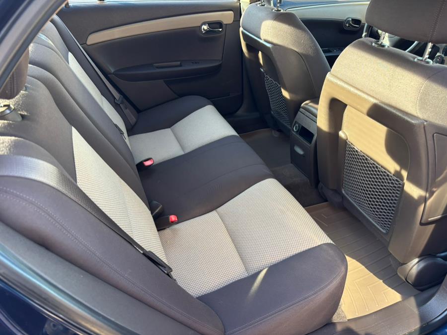 2009 Chevrolet Malibu 4dr Sdn LS w/1FL, available for sale in New haven, Connecticut | Wilson Maturo Motors. New haven, Connecticut 2009 Chevrolet Malibu 4dr Sdn LS w/1FL, available for sale in New haven, Connecticut | Wilson Maturo Motors. New haven, Connecticut