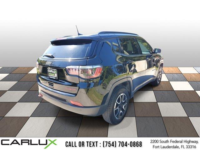 2024 Jeep Compass Trailhawk photo 3