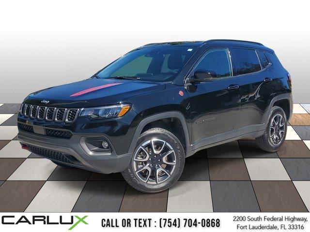 Used 2024 Jeep Compass in Fort Lauderdale, Florida | CarLux Fort Lauderdale. Fort Lauderdale, Florida