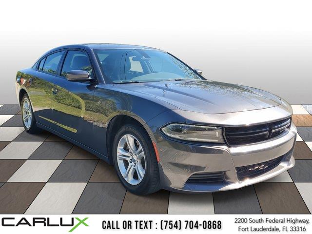 2022 Dodge Charger SXT photo 3