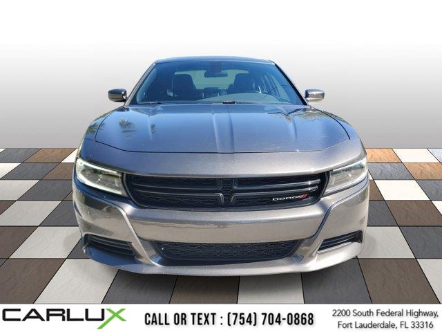 2022 Dodge Charger SXT photo 2