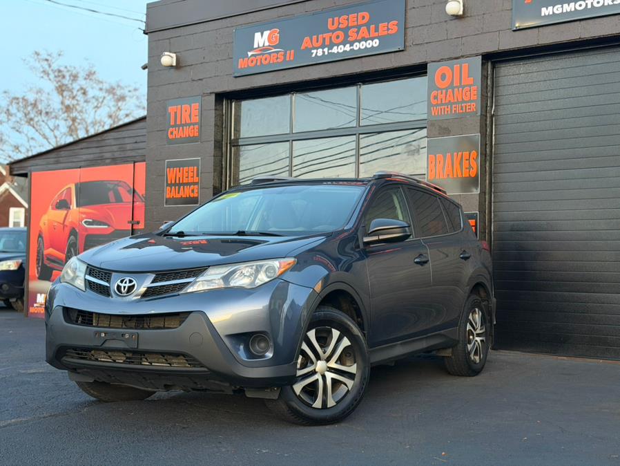 2013 Toyota RAV4 LE's photo