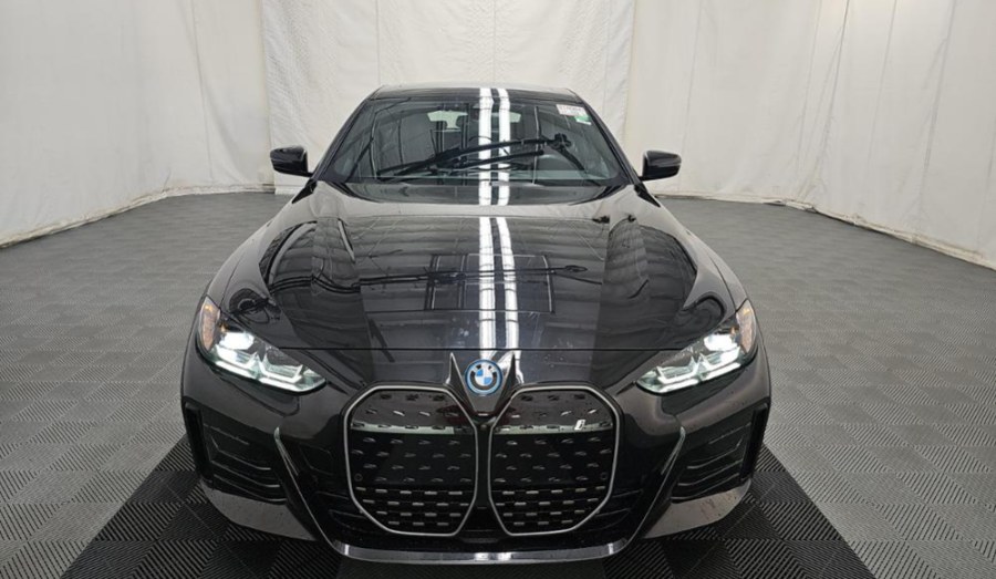 2023 Bmw i4 eDrive40 photo 2