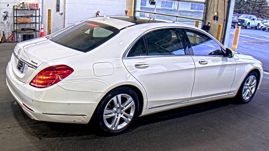 2017 Mercedes Benz S 550 4MATIC photo 3