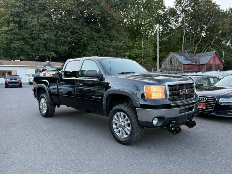 Used 2011 GMC Sierra 2500HD in Meriden, Connecticut | House of Cars CT. Meriden, Connecticut